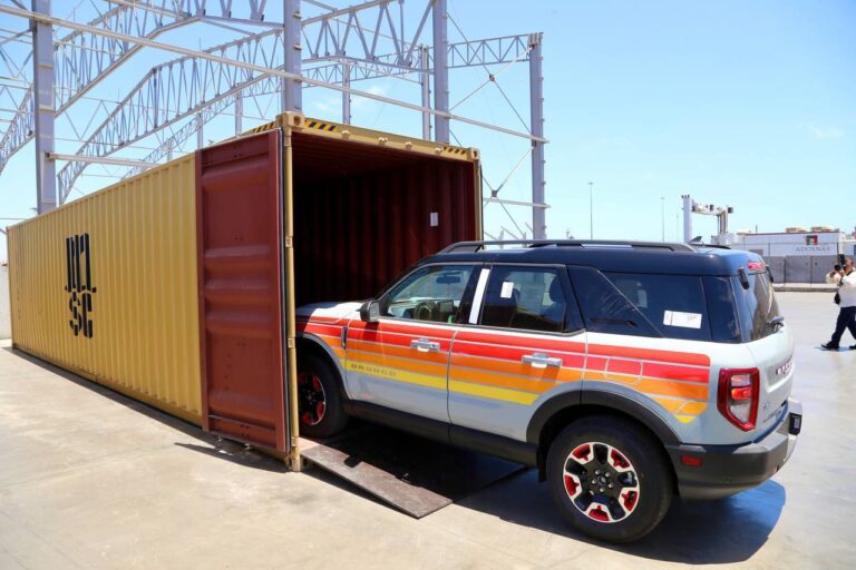 Relanza Gobernador Durazo al Puerto de Guaymas como epicentro logístico y comercial