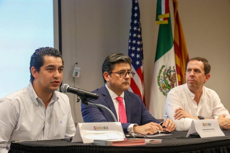 Presenta Gobierno de Sonora la Gran Carrera del Desierto 2024 en Arizona