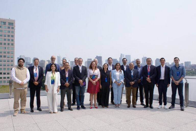 Expone Toño Astiazarán en foro internacional acciones exitosas para hermosillenses