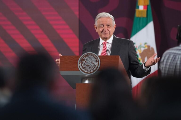 AMLO desmiente “pausa” en inversión extranjera a México por la reforma judicial