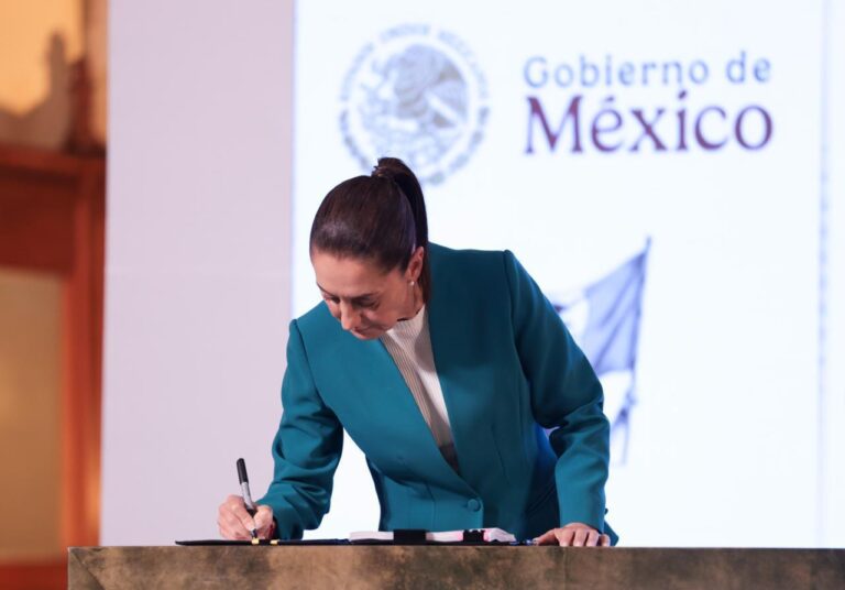 Presidenta Claudia Sheinbaum presenta programa salud casa por casa para adultos mayores y personas con discapacidad