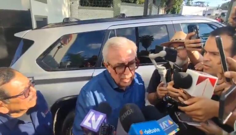 Harfuch, Trevilla y Rocha acuerdan llegada a Culiacán de más Fuerzas Especiales del Ejército y GN