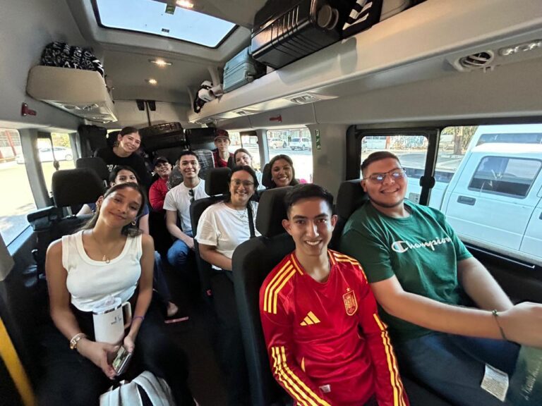 Realizan estancia académica en España estudiantes normalistas sonorenses