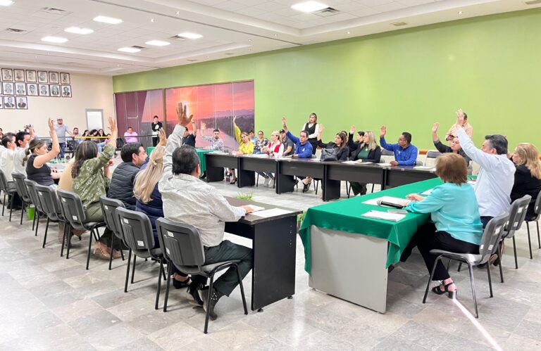 Aprueba cabildo dcitamen del preceso de entrega-recepción de la administración 2021-2024