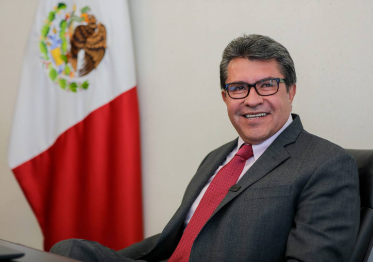 Monreal presentará en enero iniciativa para prohibir siembra de maíz transgénico