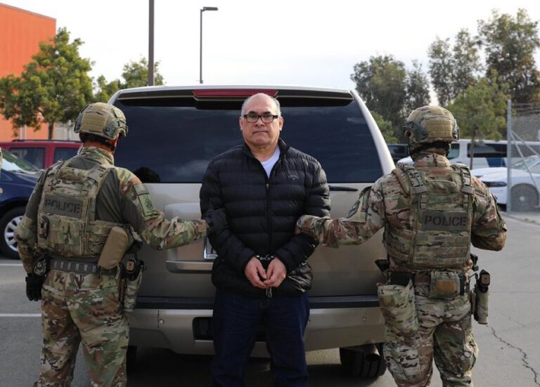 EU deporta a México a Osiel Cárdenas Guillén