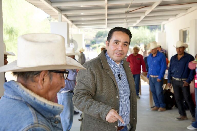 Heriberto Aguilar lleva los avances legislativos de la Cuarta Transformación a las comunidades Guarijías y Pimas de Sonora