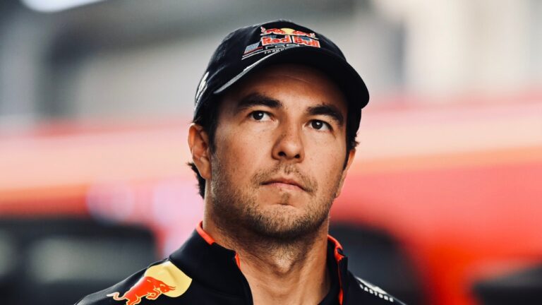 Sergio Pérez anuncia su salida de Red Bull Racing