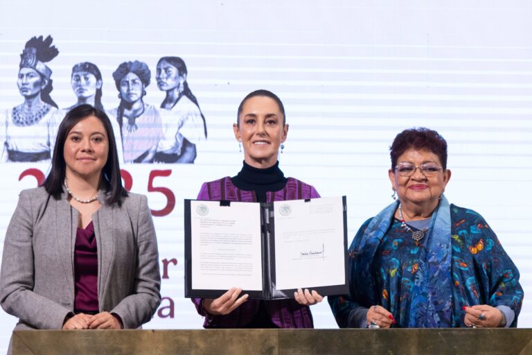 Presidenta Claudia Sheinbaum anuncia iniciativa constitucional para reforzar a defensa de la soberanía nacional; con EUA hay coordinación, no injerencismo