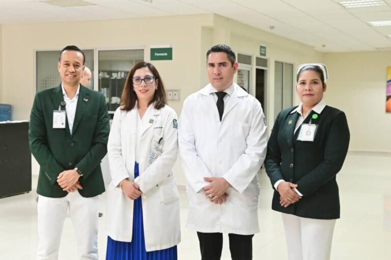 Logra Gobernador Durazo incremento del 30% al salario de médicos especialistas en Sonora