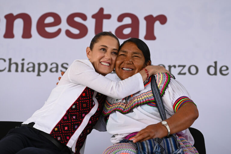 En Las Margaritas, Chiapas, presidenta Claudia Sheinbaum asegura que México será el país más democratico del mundo por que por primera vez todo el poder judicial será elegido por el pueblo