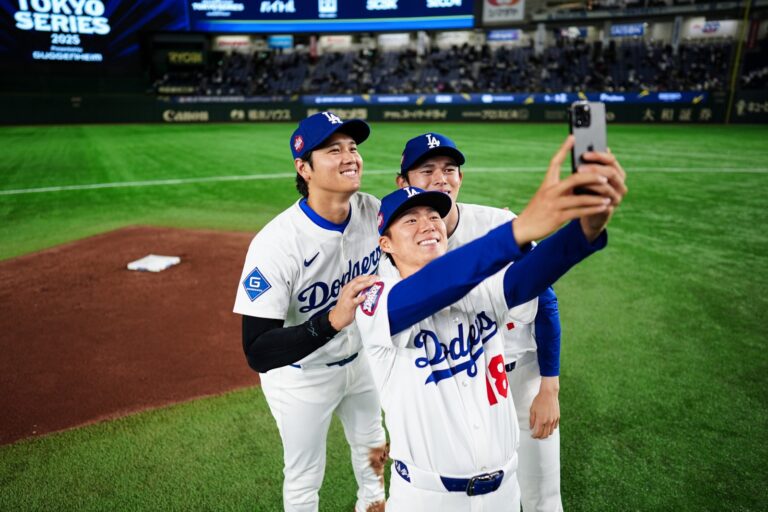 El fenomeno del baseball Otanhi volvió a Tokio para ser ovacionado como héroe