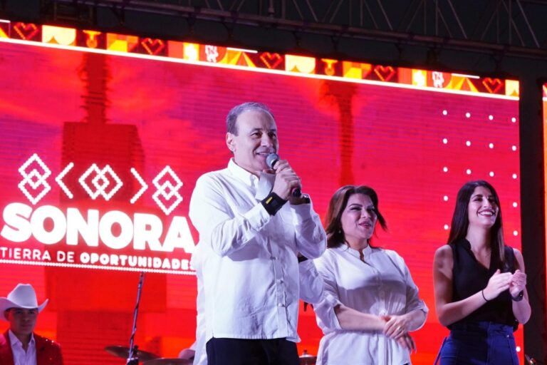 Celebra Gobernador Durazo exitosa inauguración del Malecón de Huatabampito ante 10 mil asistentes y saldo blanco