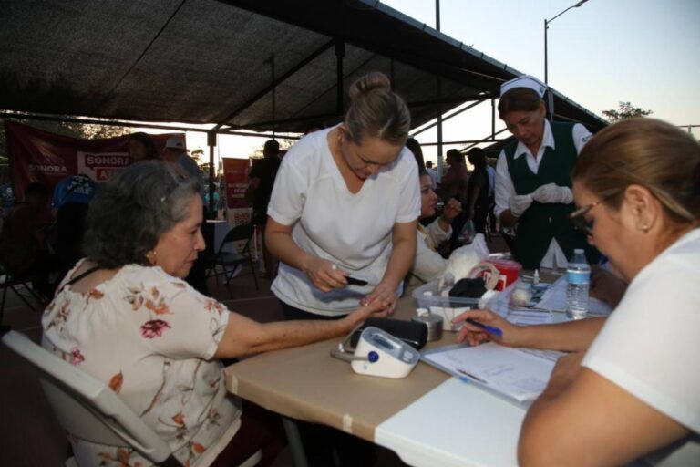 Gobernador Durazo lleva jornadas de servicios gratuitos a colonia Sahuaro con “Sonora Atiende”