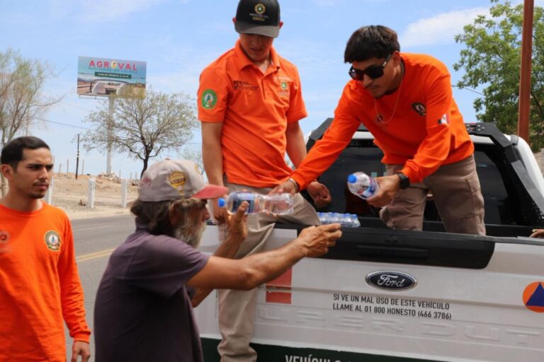 Gobierno de Sonora refuerza acciones preventivas con entrega de agua y suero