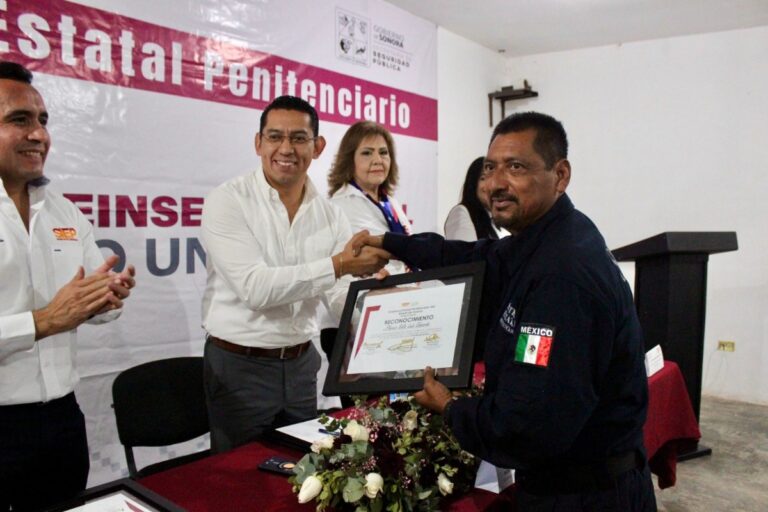 Reconoce Gobierno de Sonora labor del personal del Sistema Estatal Penitenciario