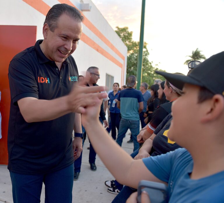 Inicia Toño Astiazarán los programas “Promotores CRECES en Deporte” y “Jugando Seguro en la H”