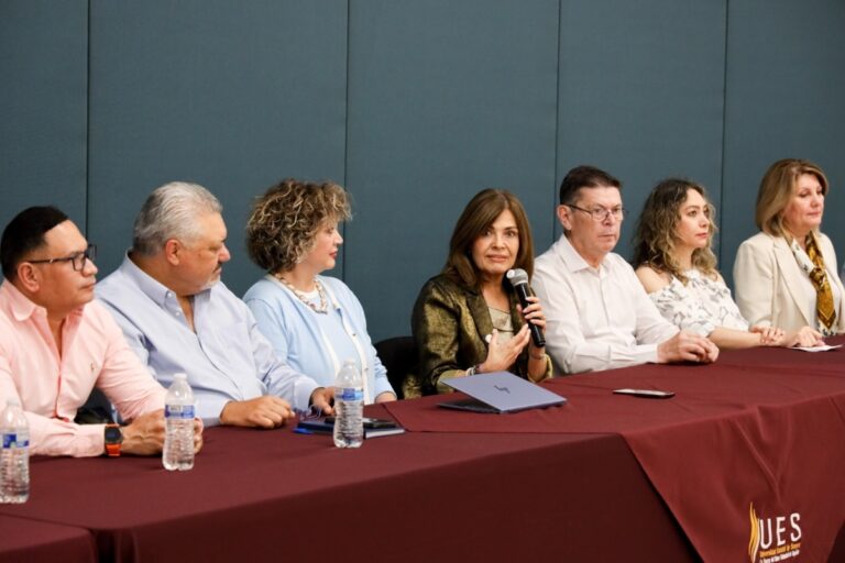 Impulsa Gobierno de Sonora colaboración académica para atender demanda de talento en industria de semiconductores: UES