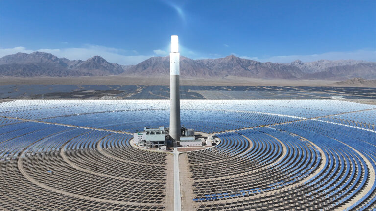 México a la vanguardia: CFE construirá 2 centrales termosolares en Baja California sur para beneficiar hasta 200 mil hogares