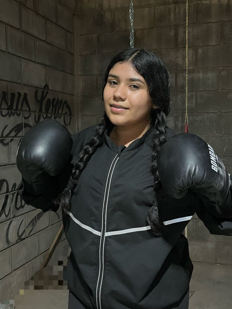 Alumna de Cecyte Sonora representará a México en Torneo Internacional de Box en España