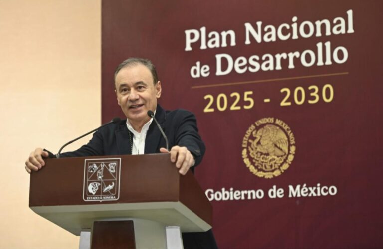 Gobernador Durazo fortalece la atracción de inversiones con finanzas sanas y calificación crediticia positiva