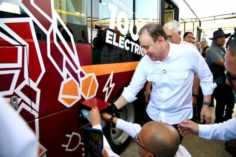 Gobernador Durazo lidera en electromovilidad; primera Electrolinera Pública registra más de 3 mil recargas a vehículos