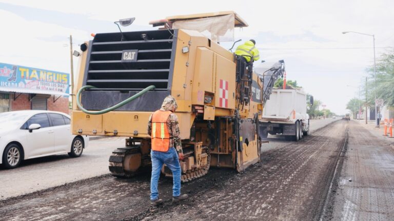 Inicia rehabilitación de pavimentación en la calle 12