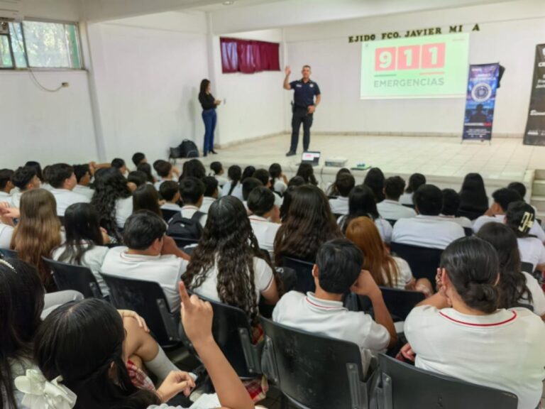 Imparte Gobierno de Sonora educación cibernética a jóvenes del Campo 60 en Bácum