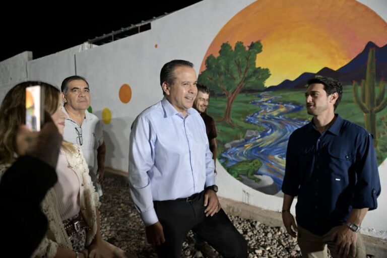Inaugura Toño Astiazarán mural del Colectivo Sangre del Desierto en Loma Linda