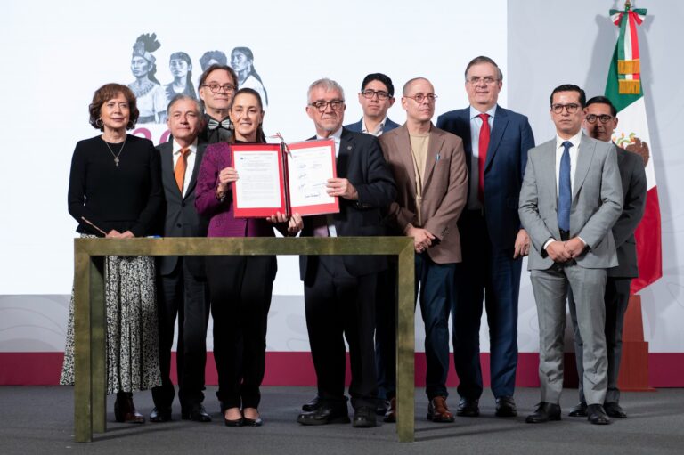 Presidenta Claudia Sheinbaum presenta clúster nacional y centro mexicano de supercómputo para hacer de México una potencia científica