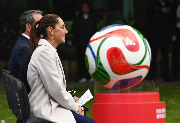Lanza gobierno de México Copa del Mundo 2026; será la capital sede del partido inaugural por tercera ocasión