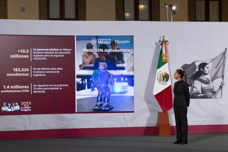 Presidenta Claudia Sheinbaum presenta SABERESMX , plataforma gratuita que democratiza el conocimiento