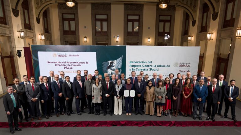 Renuevan IP y gobierno acuerdo contra la carestía