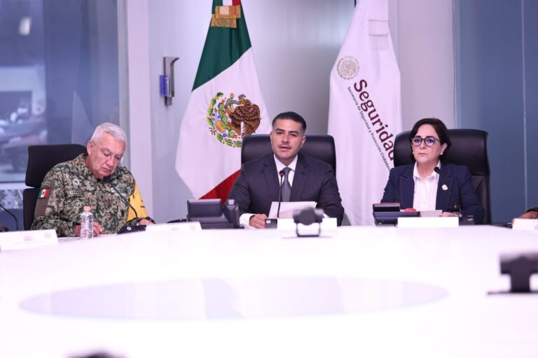 Garantiza Omar García Harfuch que no habrá impunidad en el asesinato de Carlos Manzo, alcalde de Uruapan asesinado