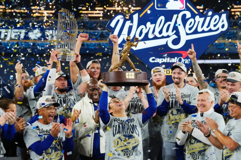 Dodgers se coronó campeón con todo el drama posible; son bicampeones