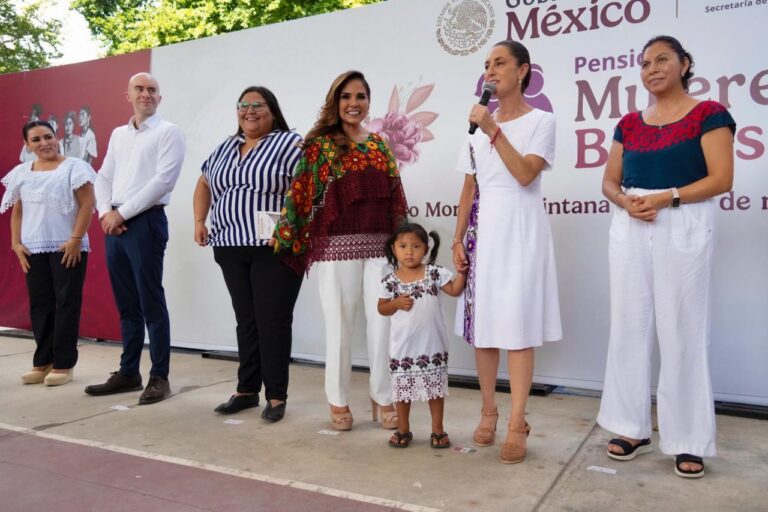 ¡Cumplimos! más de 3 millones de mujeres reciben la pensión Mujeres Bienestar: Presidenta Claudia Sheinbaum encabeza asamblea en Puerto Morelos, Quintana Roo
