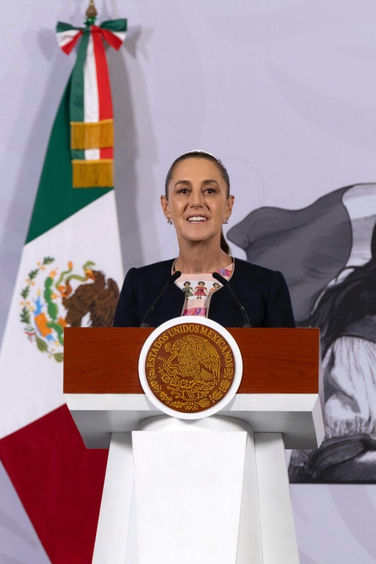 Sheinbaum viaja a EE.UU. para sorteo del Mundial y reuniones con Trump y Carney