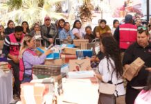 Impulsa la economía familiar el Bazar Navideño de DIF Sonora