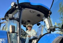 Entrega Sagarhpa maquinaria agrícola en Ures