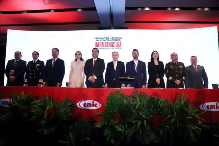 Gobernador Durazo coordina esfuerzos con el sector empresarial para impulsar obras estratégicas en Sonora