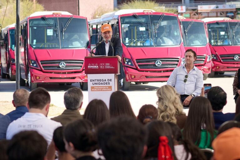 Gobernador Durazo moderniza flota de transporte en Hermosillo con 49 nuevas unidades sin aumento a tarifa