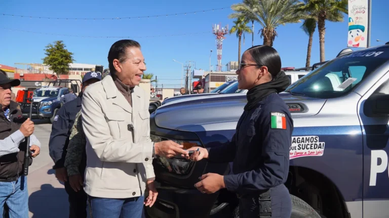 Entrega alcalde 9 nuevas patrullas para reforzar la seguridad en la ciudad