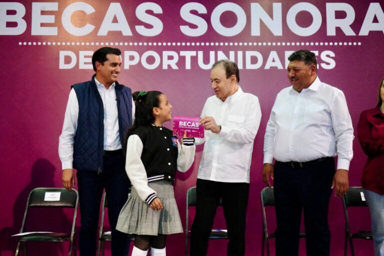 Durazo acelera transformación del norte de Sonora con inversión en salud, becas e infraestructura