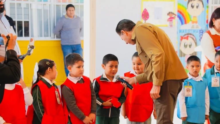 Encabeza alcalde César Iván Sandoval arranque de obra en Jardín de Niños “Cucapah”