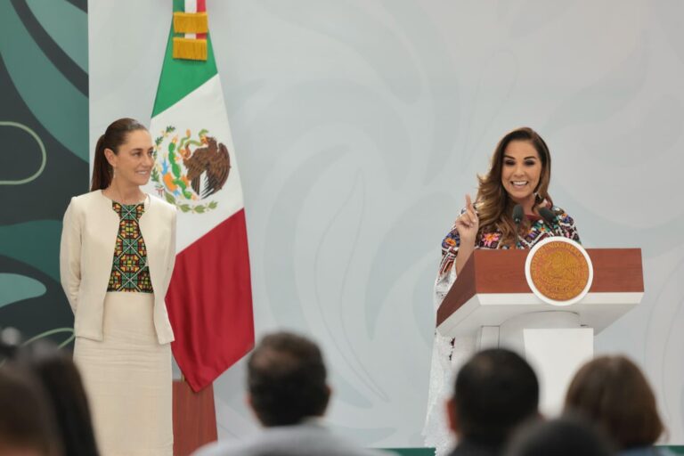 En Quintana Roo, se invertirán más de 5 mil millones de pesos en carreteras, puentes y bachilleratos; avanza infraestructura hospitalaria: Presidenta Claudia Sheinbaum desde Cancún