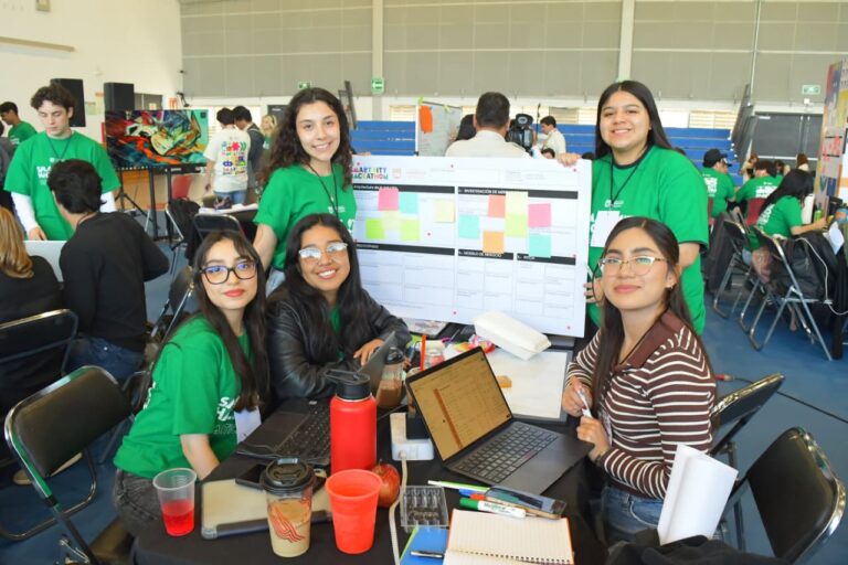 Rompe récord de participación Smart City Hackathon con más de 200 jóvenes en Hermosillo