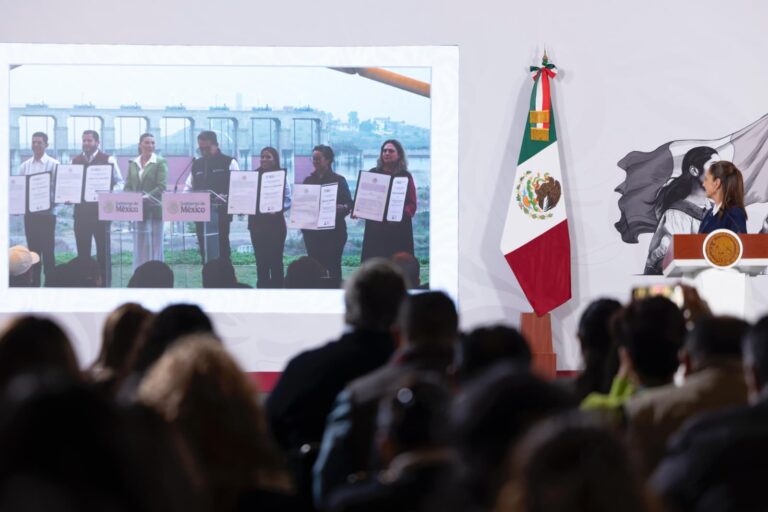 Se pone fuerte la presidenta; anula derechos de agua mal utilizados y los entrega para uso humano y agrícola; exhibe a quienes desviaron las concesiones