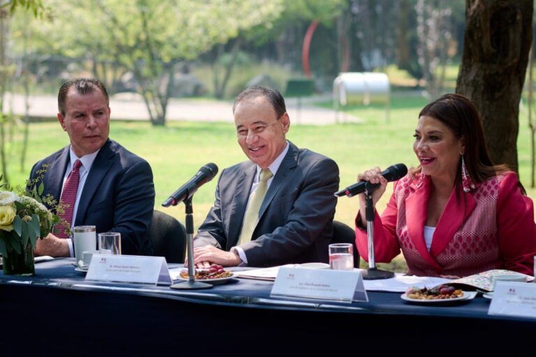 Gobernador Durazo impulsa crecimiento de La Sauceda con convenio de colaboración con el Bosque de Chapultepec