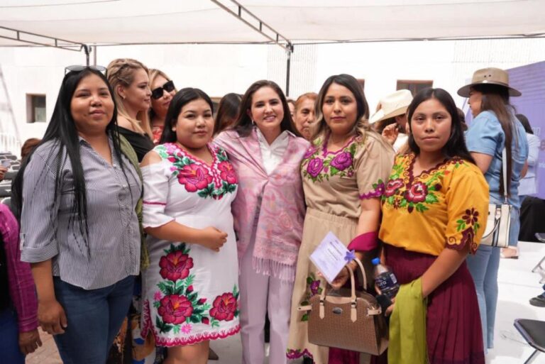 Reconoce la Sagarhpa a las mujeres que transforman el campo