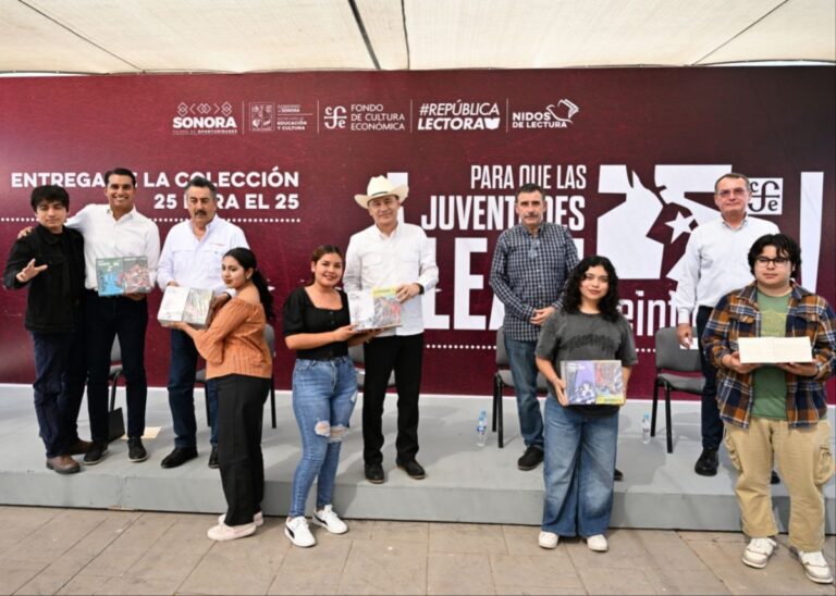Refuerza Gobernador Durazo acceso a la educación y lectura con becas y librería del FCE en Cajeme